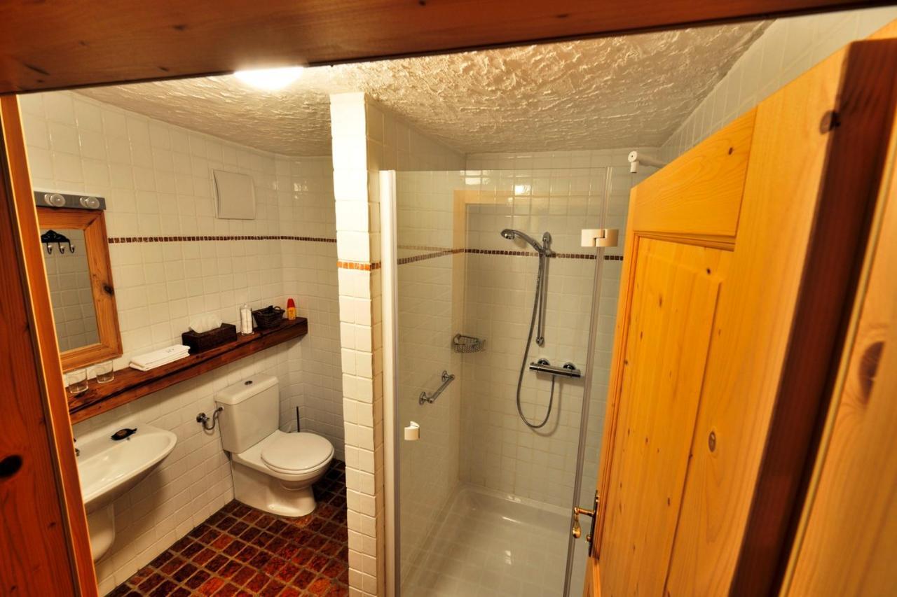 Herberge An Der Nikolauszeche Purbach am Neusiedlersee Room photo